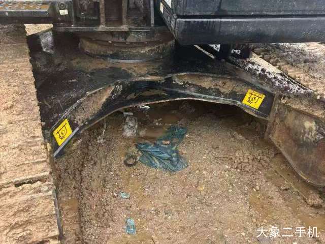 三一重工 SY75C-9 挖掘机