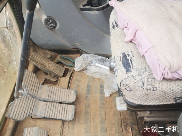 神钢 SK460-8 挖掘机