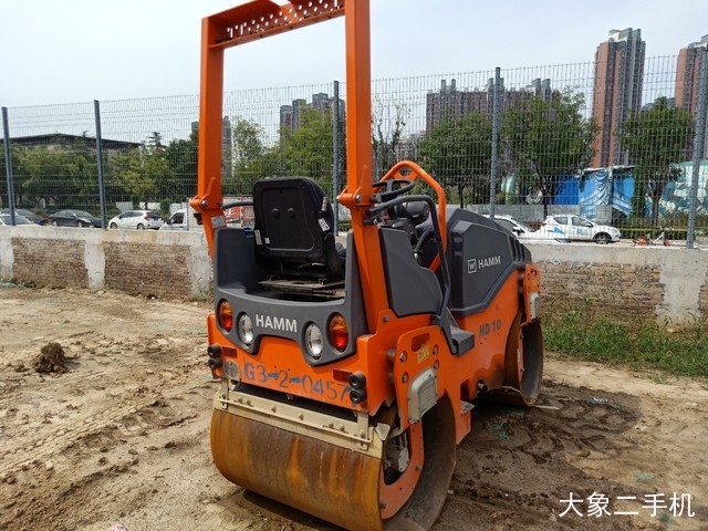 悍马 HD10VV 压路机