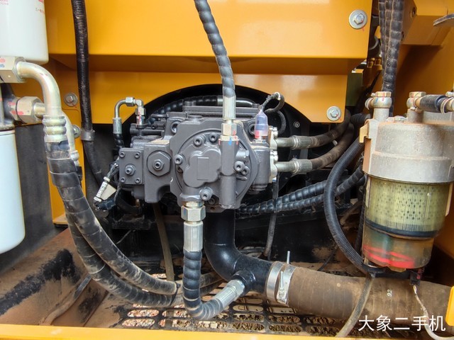 三一重工 SY135C 挖掘机