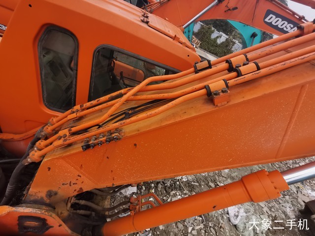 斗山 DH220LC-9E 挖掘机