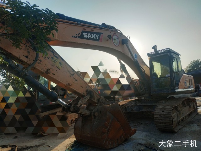 三一重工 SY365H 挖掘机