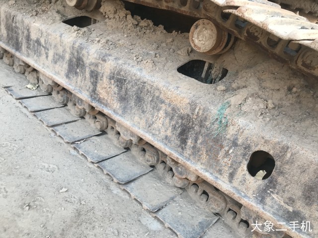 小松 PC220-8 挖掘机