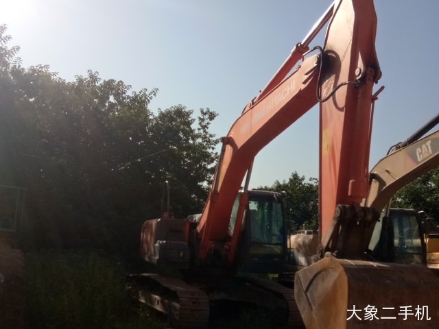 日立 ZX240-5A 挖掘机