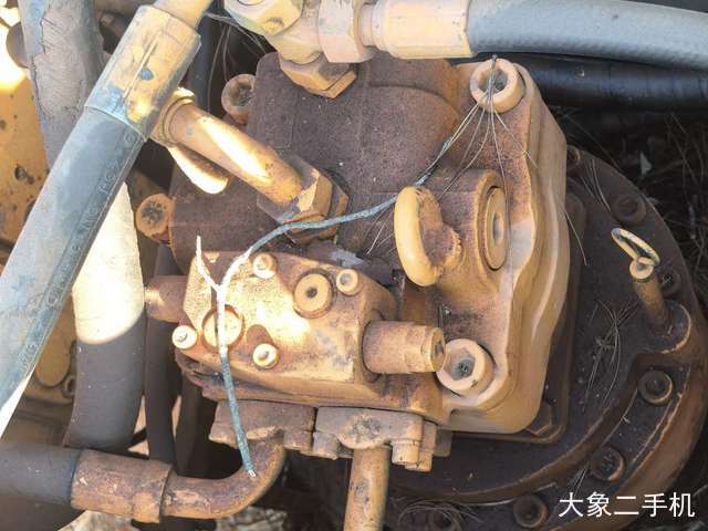 三一重工 SY235C 挖掘机