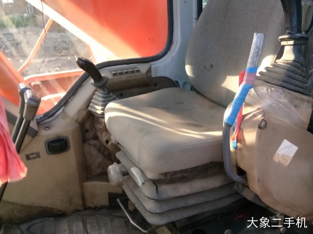 斗山 DH220LC-7 挖掘机