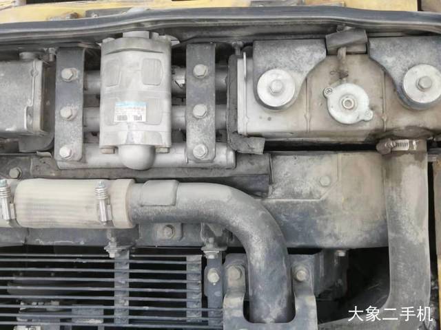 小松 PC220-8 挖掘机