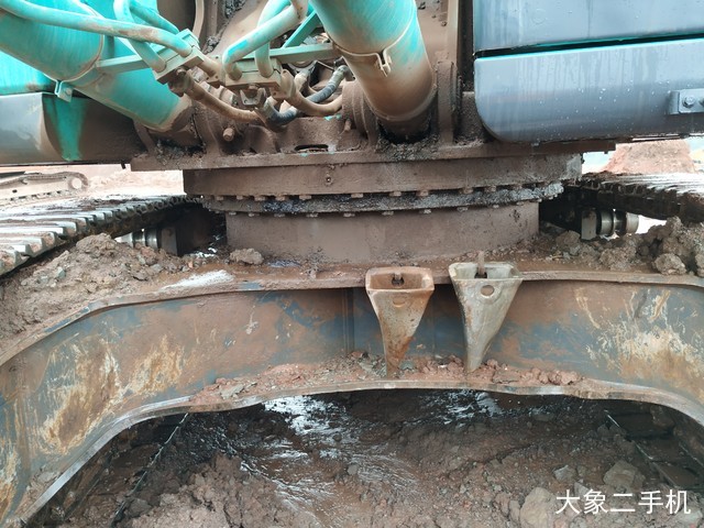 神钢 SK480LC-8 挖掘机