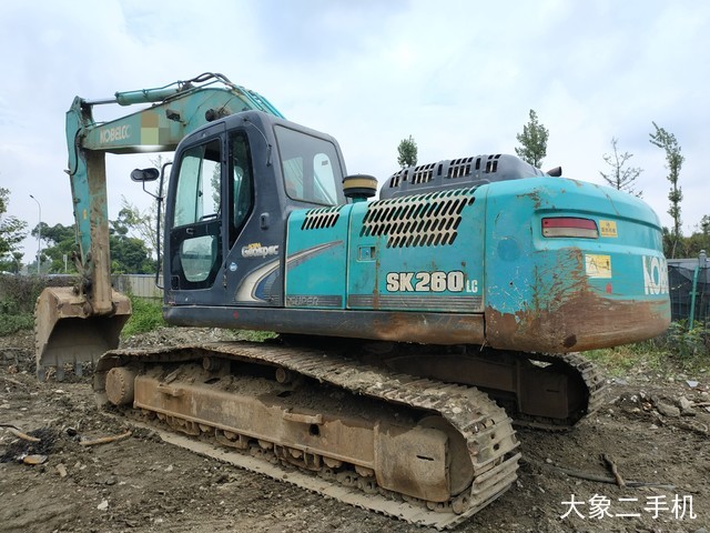 神钢 SK260LC-8 挖掘机
