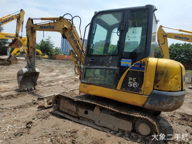 小松 PC56-7 挖掘机