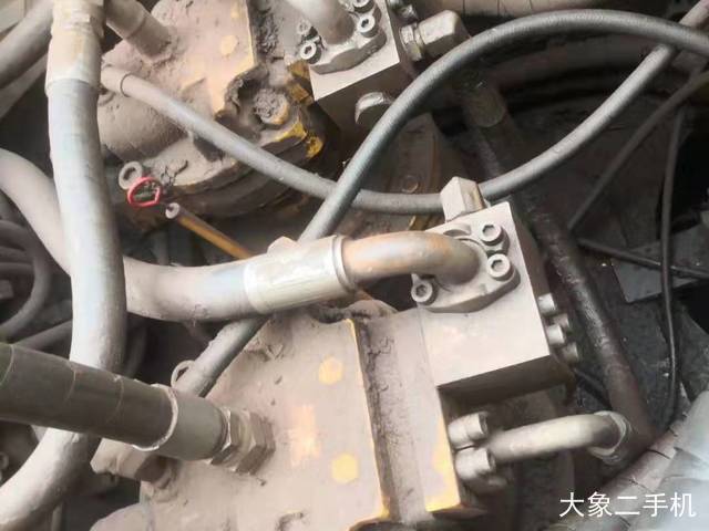 现代 R455LC-7 挖掘机