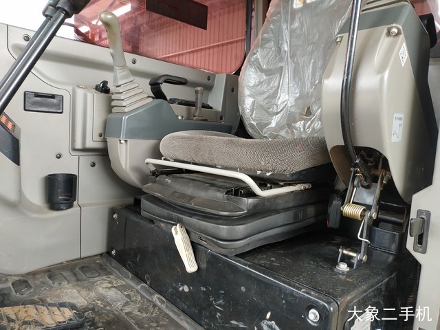 柳工 CLG908D 挖掘机