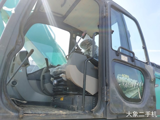 神钢 SK350LC-8 挖掘机