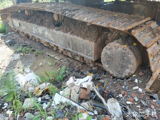 小松 PC220-8 挖掘机