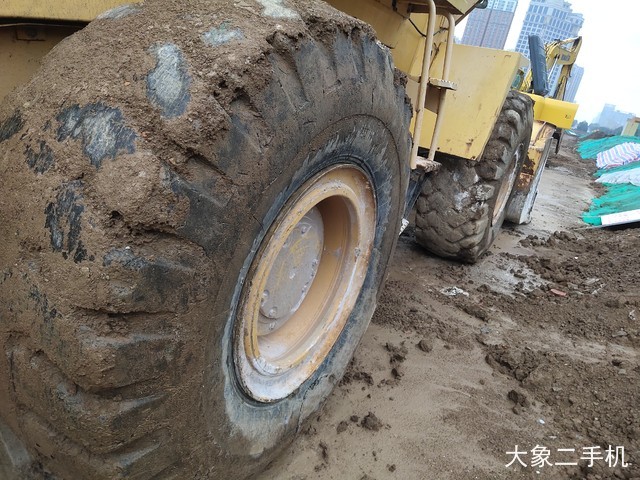 柳工 CLG856 装载机