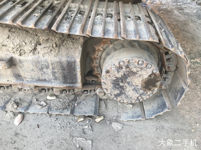 小松 PC220-8 挖掘机