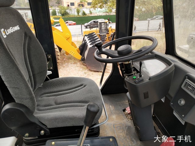 柳工 ZL50CN 装载机