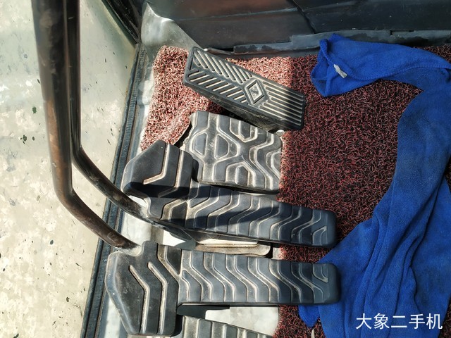 卡特彼勒 324D 挖掘机