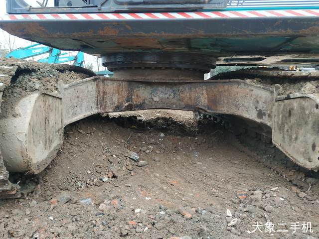 神钢 SK350LC-8 挖掘机