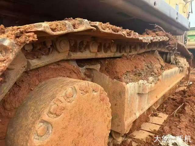 山东临工 LG6400E 挖掘机