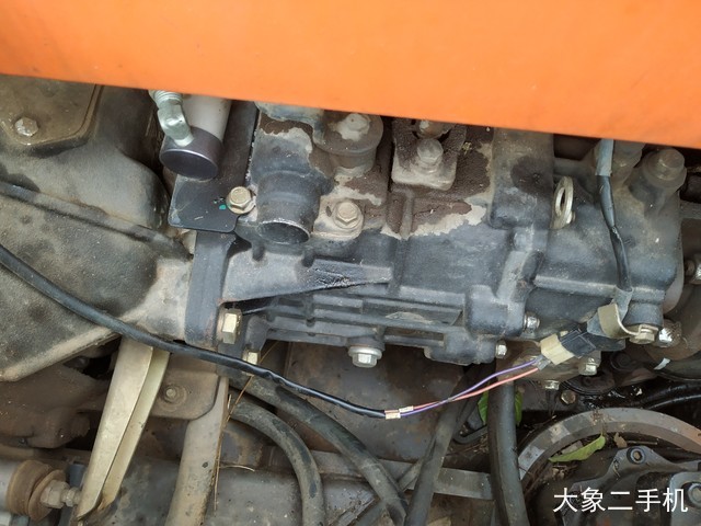 新源 XY75W-8 挖掘机