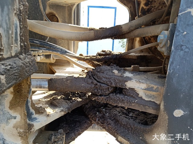 山东临工 L955F 装载机