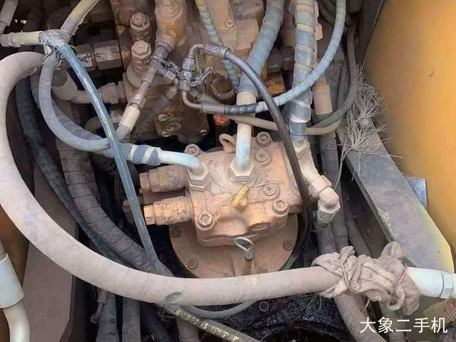 三一重工 SY135C 挖掘机