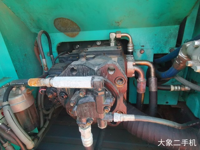 神钢 SK380D 挖掘机