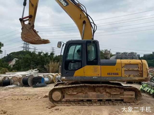 徐工 XE200DA 挖掘机