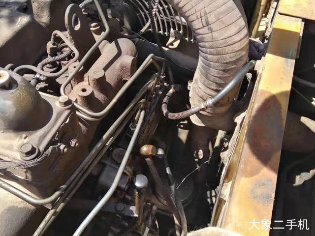 卡特彼勒 320B 挖掘机