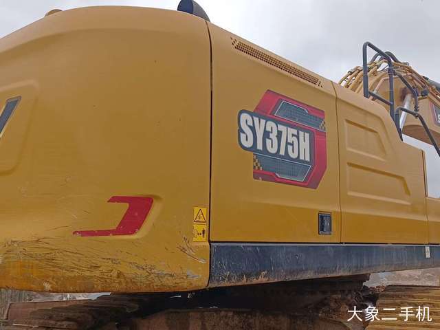 三一重工 SY375H 挖掘机