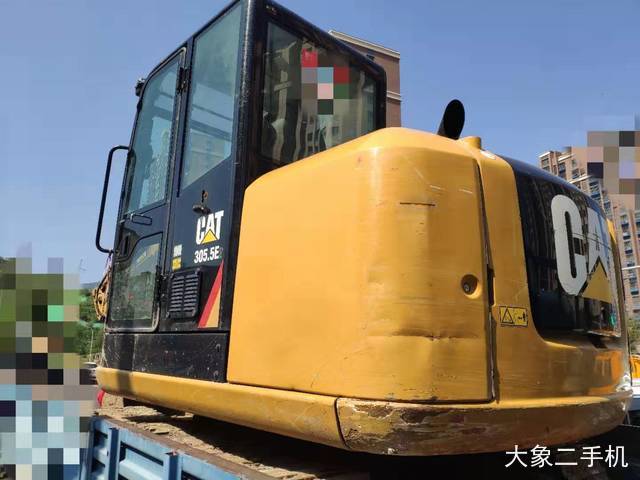 卡特彼勒 305.5E2小型液压 挖掘机