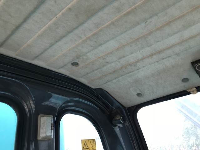 神钢 SK210LC-8 挖掘机