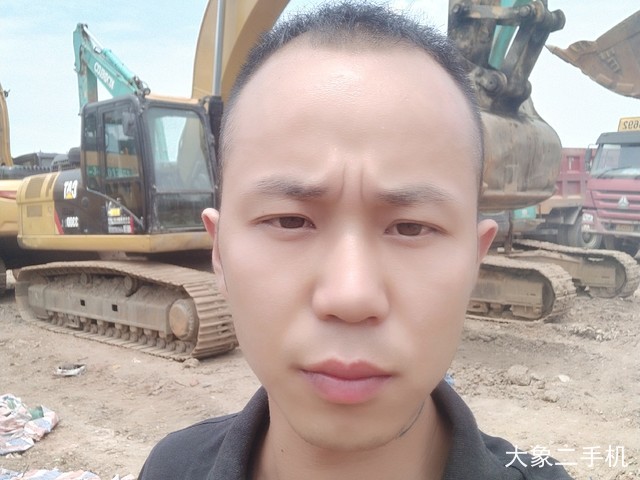 卡特彼勒 330D2L液压 挖掘机