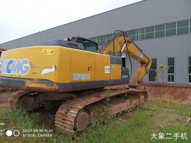 徐工 XE265C 挖掘机