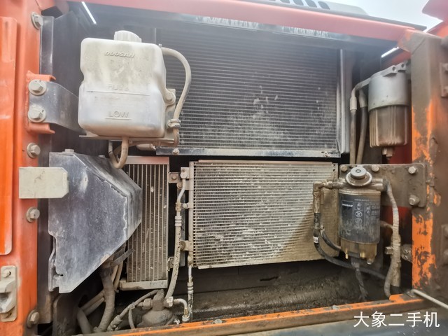 斗山 DH220LC-9E 挖掘机