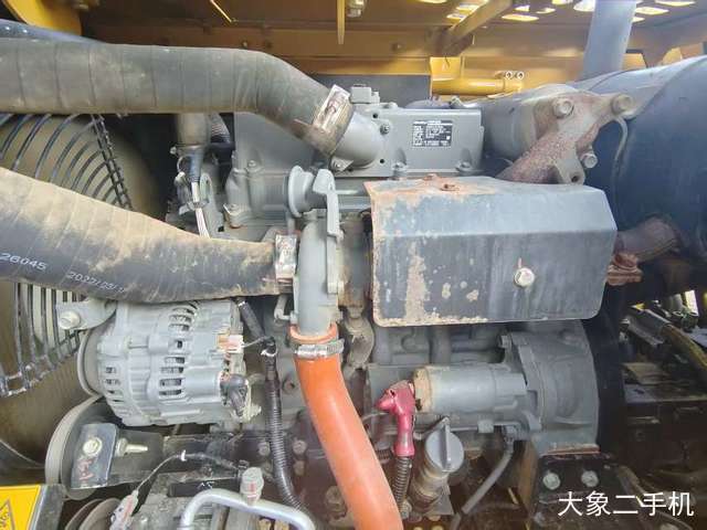 三一重工 SY75C-8 挖掘机