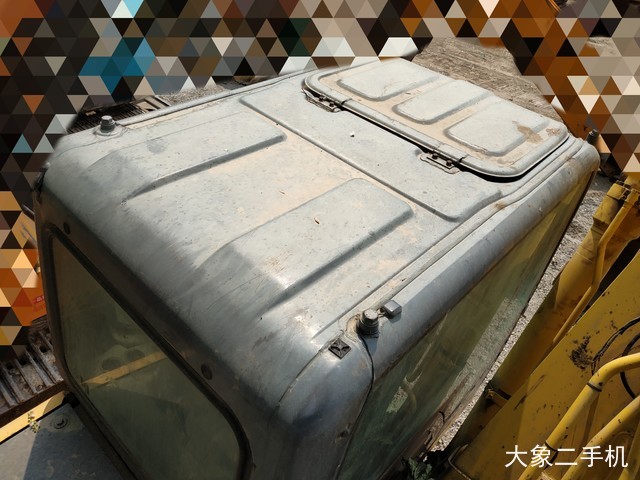 住友 SH210-5 挖掘机