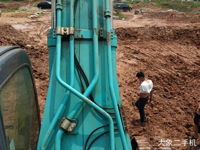 神钢 SK350LC-8 挖掘机