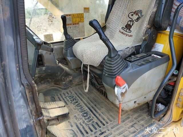 小松 PC300-7 挖掘机