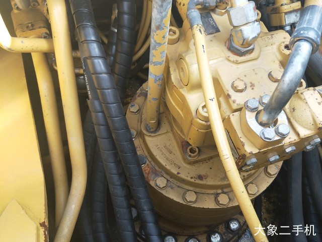 卡特彼勒 329DL 挖掘机