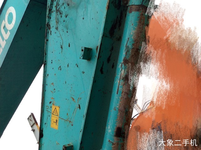 神钢 SK250LC-8 挖掘机