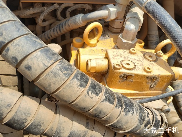 三一重工 SY305C-9 挖掘机