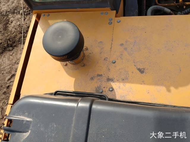 三一重工 SY285C-8 挖掘机
