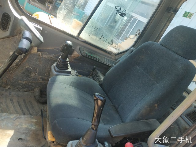 沃尔沃 EC55B 挖掘机