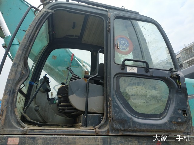 神钢 SK460-8 挖掘机