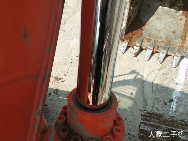 斗山 DX150LC 挖掘机