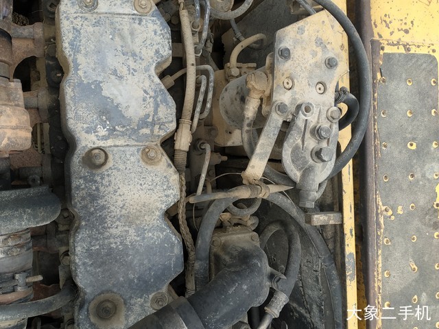 小松 PC200-8 挖掘机