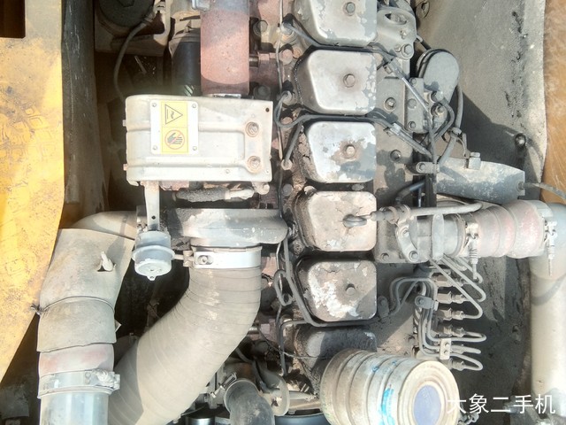 现代 R265LC-7 挖掘机