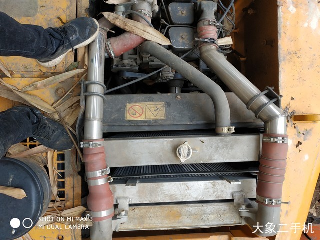 现代 R150LC-7 挖掘机
